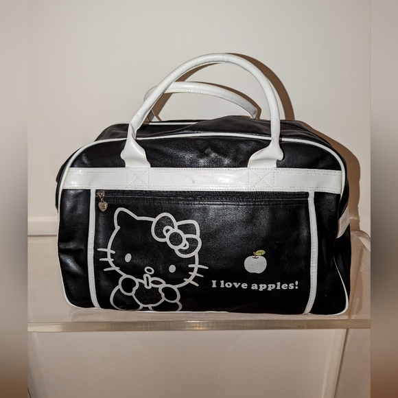Hello Kitty Large Bag - Carry-On Bag / Overnight Bag / Duffle Bag - Picture 10 of 16